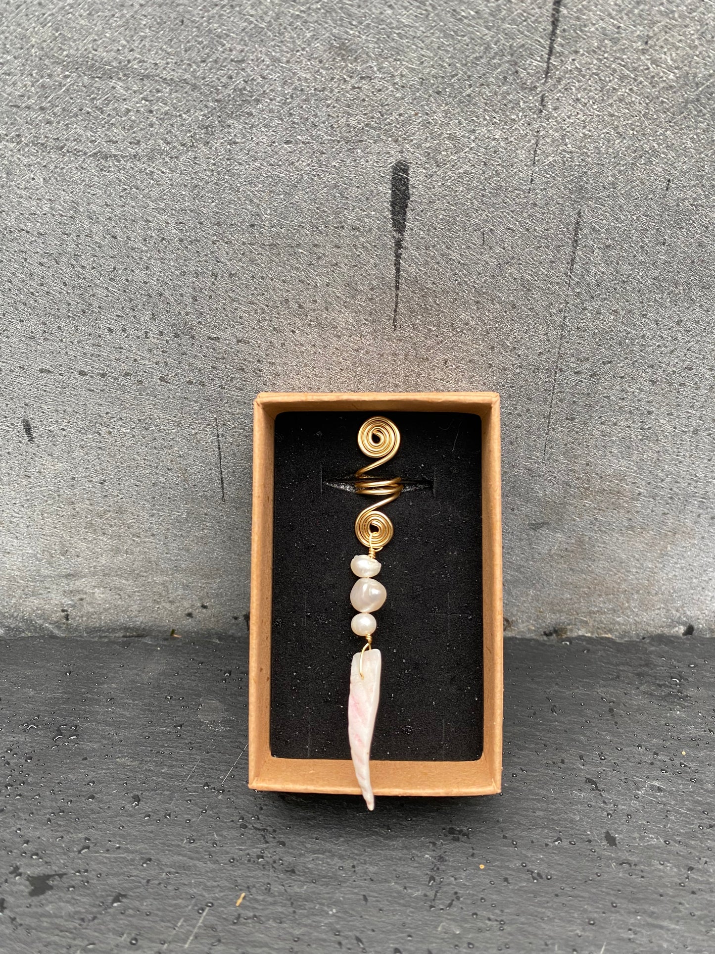 Syrah Hair Charm